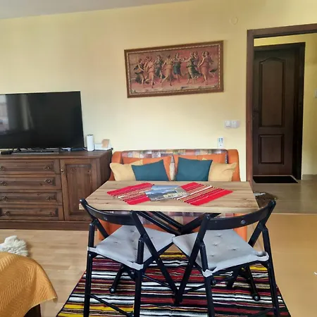 Mountain View Maggie Bansko